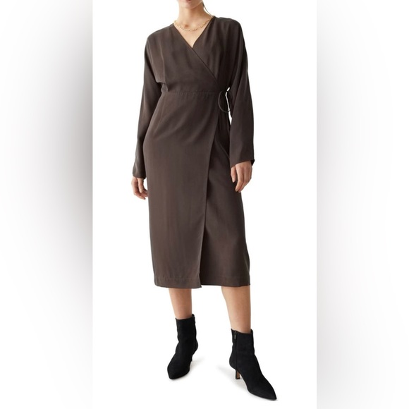 & Other Stories Oversized Midi Wrap Dress Brown Size 8 - Picture 1 of 5